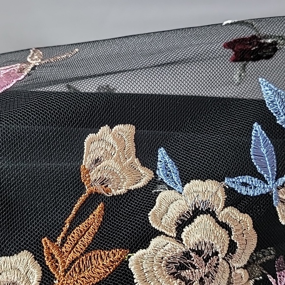 Alex Evenings Women's Long  Sleeveless Embroidered A Line Dress - Picture 13 of 13